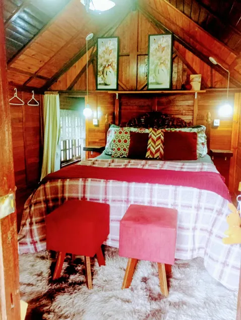 river cabin and cafecolonialgruber. - Image 1
