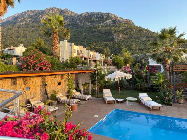 Unique villa in Oludeniz - Image 1