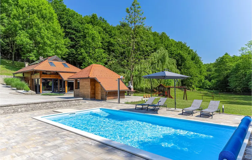 Amazing home in Vitesinec with sauna - Image 1