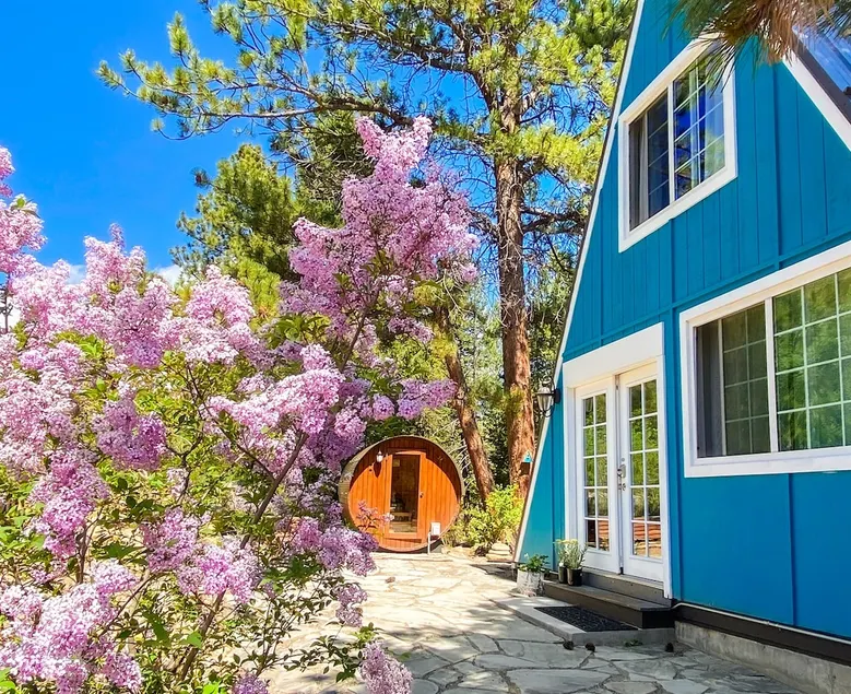 Hygge Chalet w Private Trail, Sauna and EV Charger - Image 1