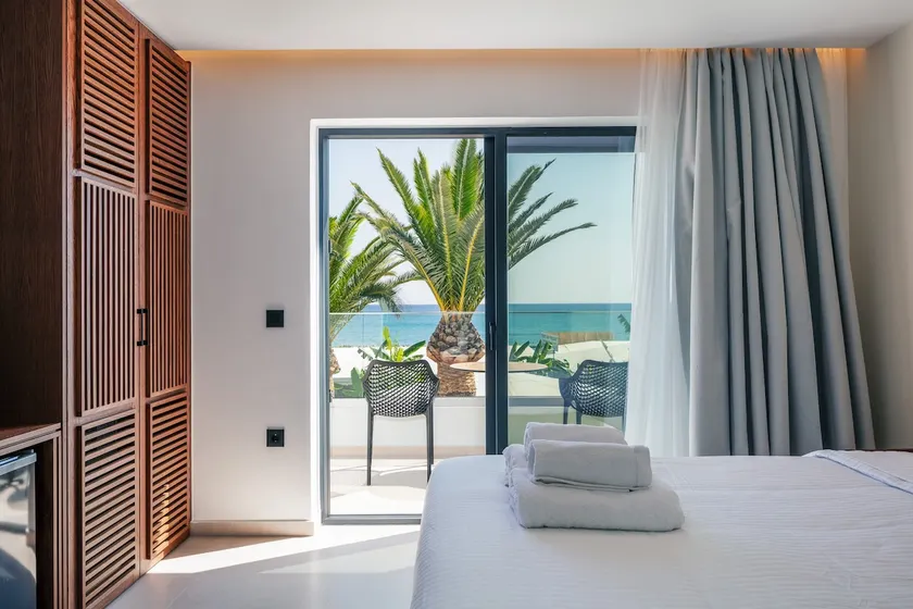 Del Mare Suites "by Checkin" - Image 1