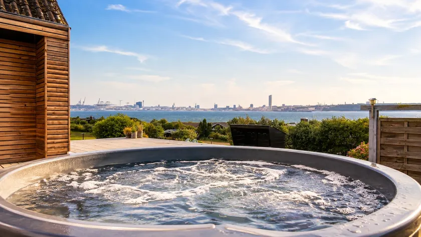 Ocean view, wilderness bath & Mols Bjerge - Image 1
