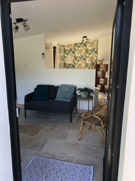 Quiet studio close to the village, garden - Image 1