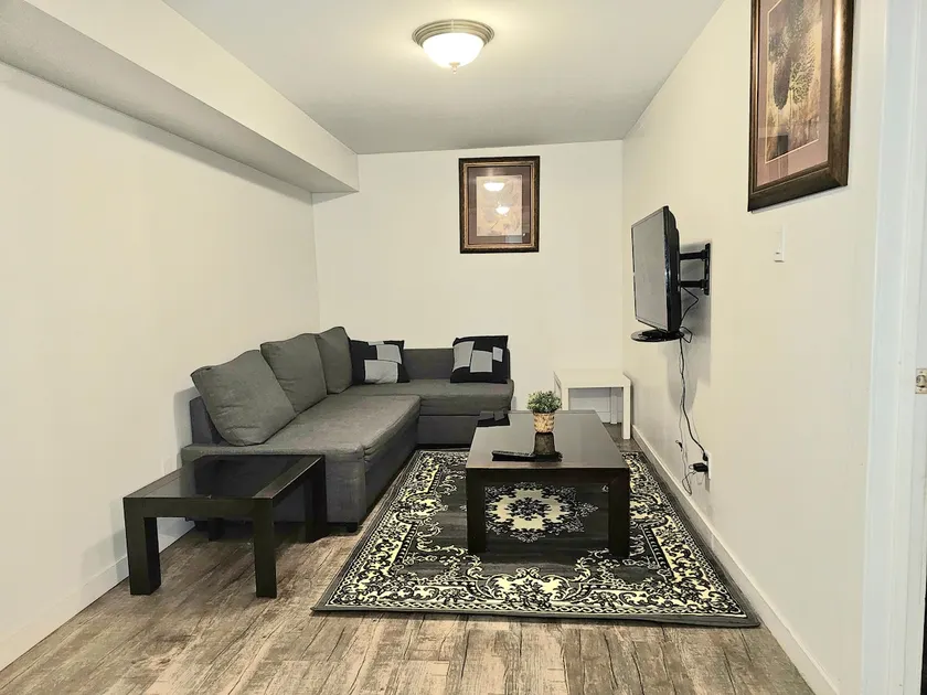 Your Home away from Home 2 bed rooms+ sofabed - Image 1