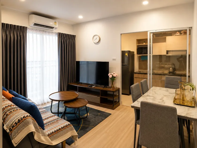 Modern 1BR | Near Big C | Pool & Gym | WiFi - Image 1