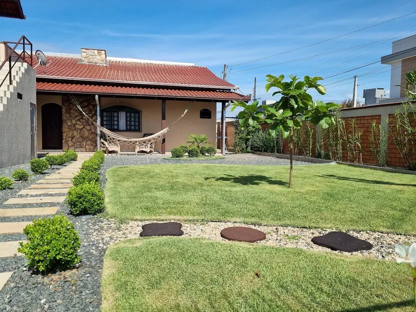 Cozy Itajaí SC house with en-suite - Image 1