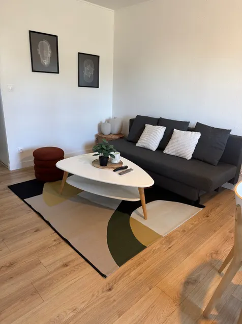 2. Renovated cozy space with A/C & terrace - Image 1