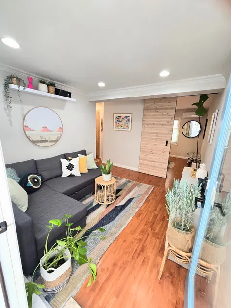 Steps to Sand, Family and Pet Friendly - Image 1