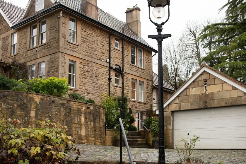 Garden flat - Image 1