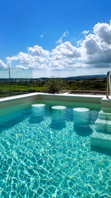 Penthouse in Mellieha with Private Pool & Large Terraces - Image 1