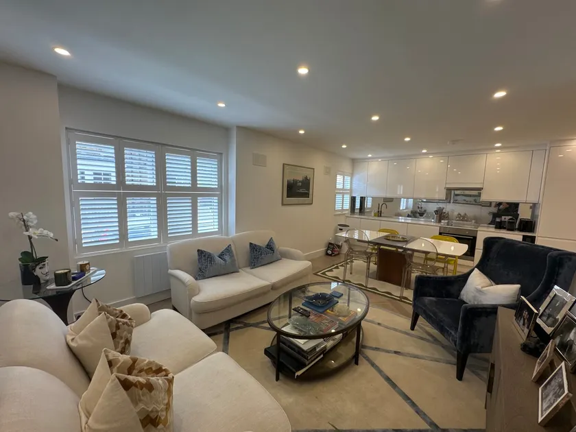 The Chelsea Apartment - Image 1