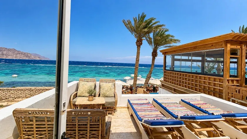 Blueberry - Beachfront 2BR apt 1st line - Image 1