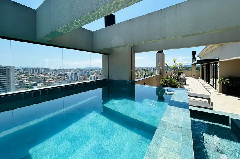 New, Suite +1q, Pool/Gym, Top, Complete. - Image 1