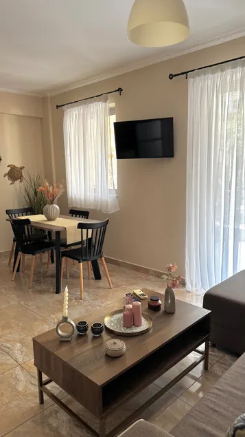Anesis home - Image 1