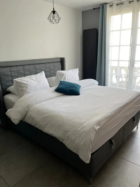 Elegant apartment near RER/CDG/Parc des Expos - Image 1