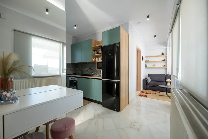 Calma Apartment (with private enclosed garage) - Image 1