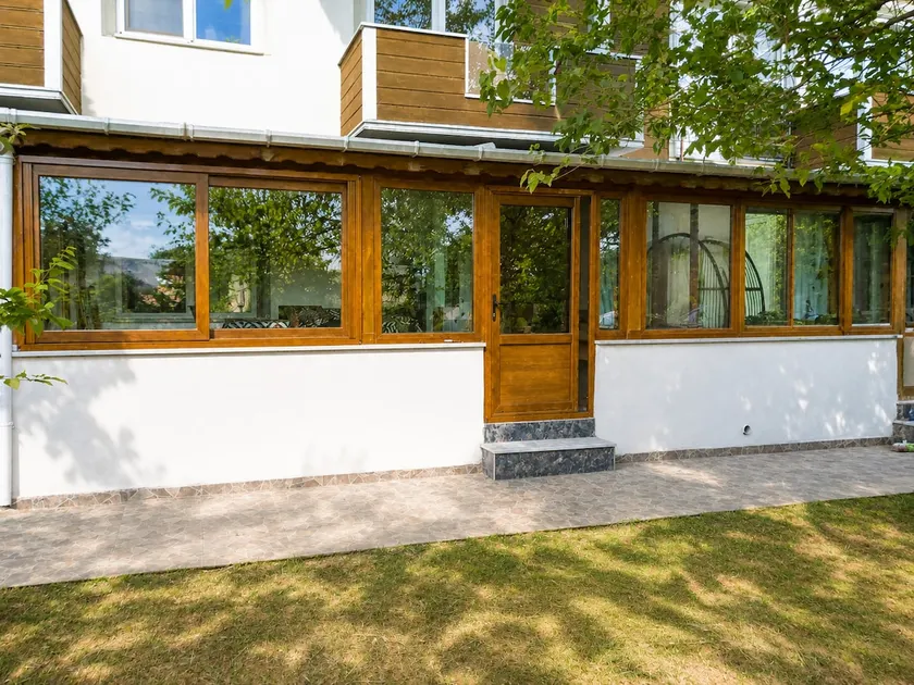 1+1 Apartment Summer House on Avşa Island, 50 m from the Sea - Image 1