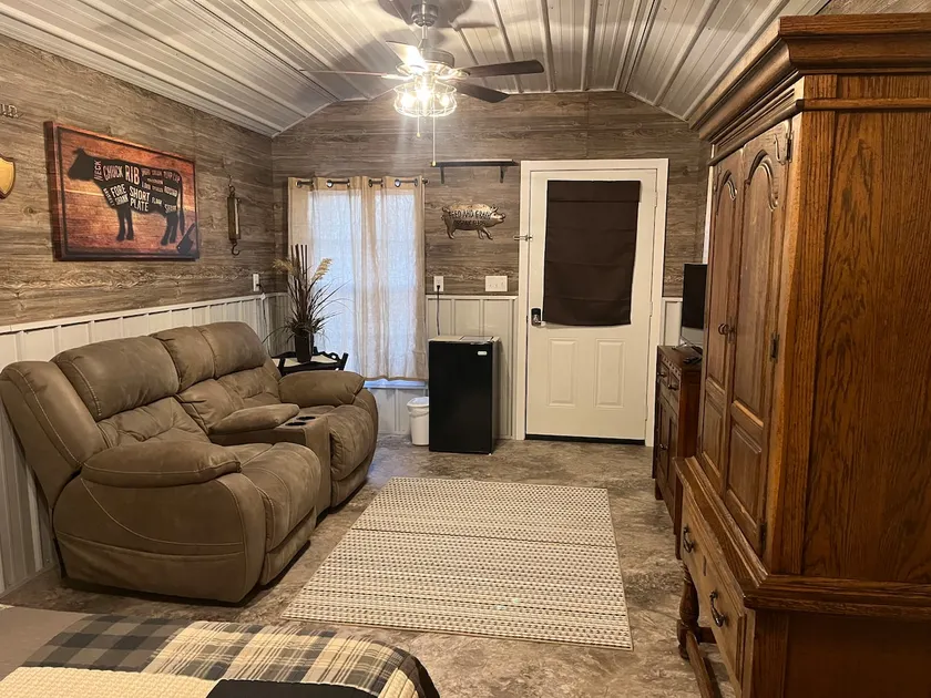 “LeRoy” one of the 5 Tiny Cabins on Osage River - Image 1