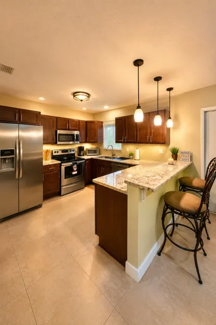 Private Apartment 5 Mins to Beach Free Parking - Image 1