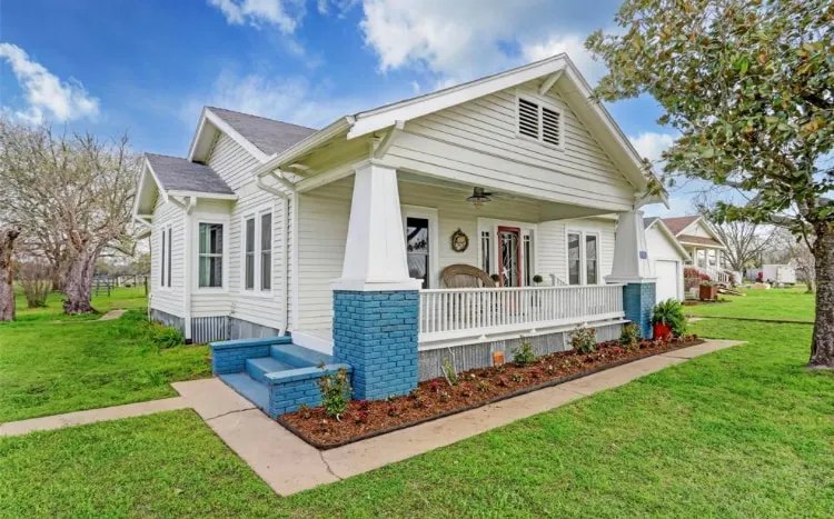 Charming Carmine Cottage - Image 1