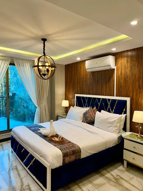 3 Bed Deluxe Apartment by ORTUS - Image 1