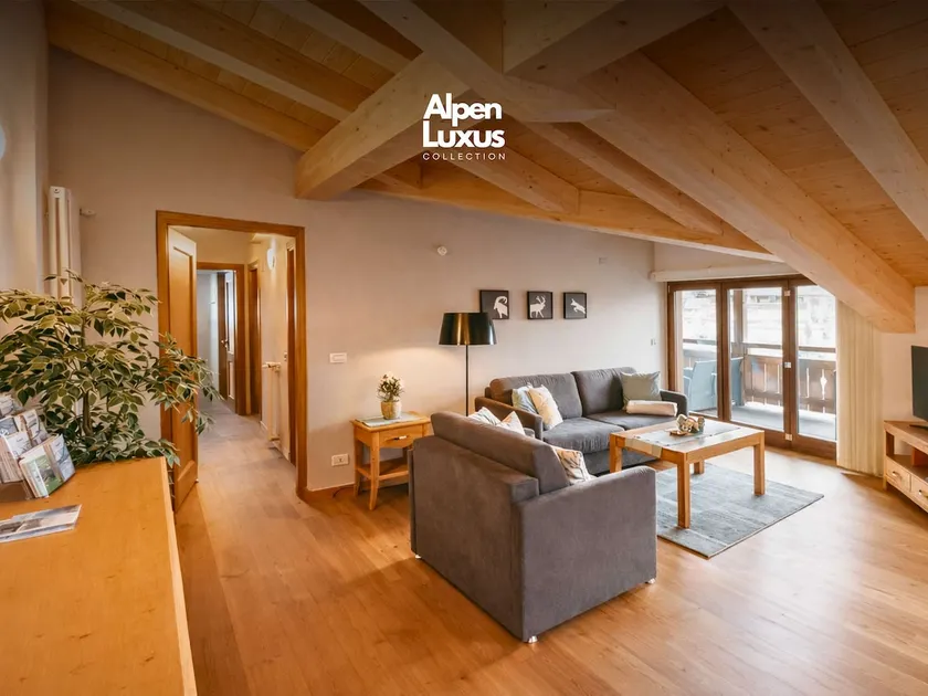 ALPENNEST - Balcony & Sauna Access - Image 1