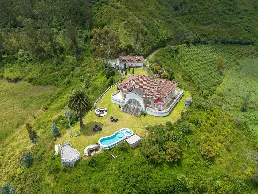 Beautiful estate, spectacular view of Ibarra - Image 1