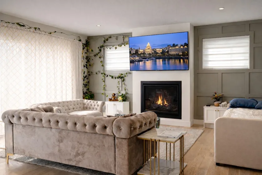 Bear Mountain Luxury | 4BR, Views & A/C - Image 1