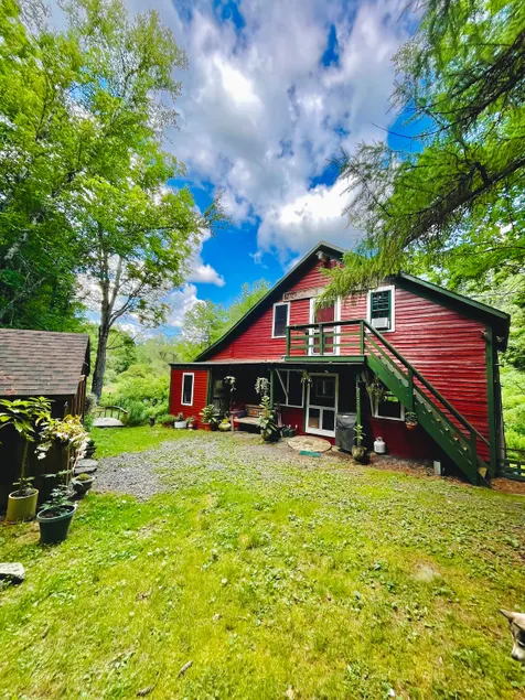 The Hideaway: Historic 235 Yr Former Gristmill - Image 1