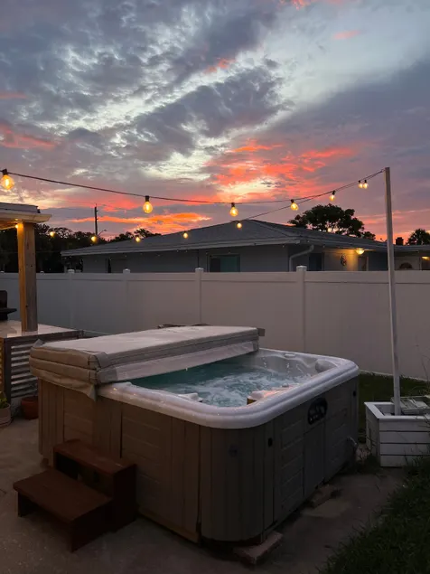 Riverside Oasis w/ Hot Tub! - Image 1
