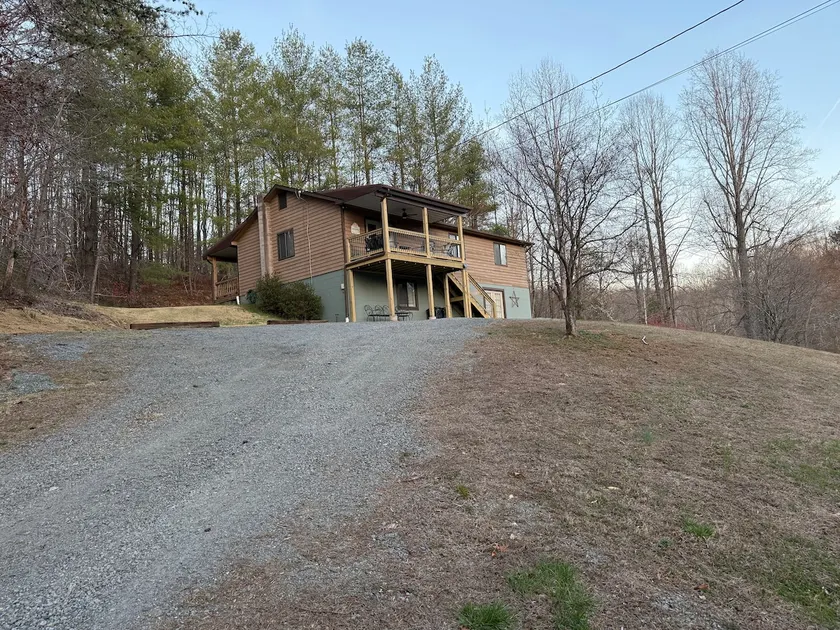 Rockfish River Retreat - Image 1