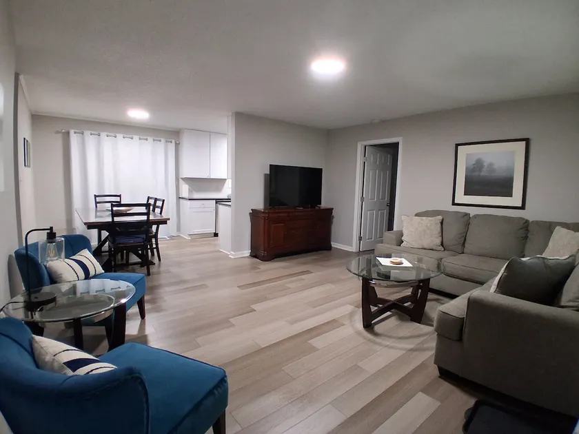 Pet-Friendly Wooded Retreat, Min to Lake Norman - Image 1