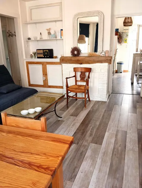 Nice little personal apartment. - Image 1
