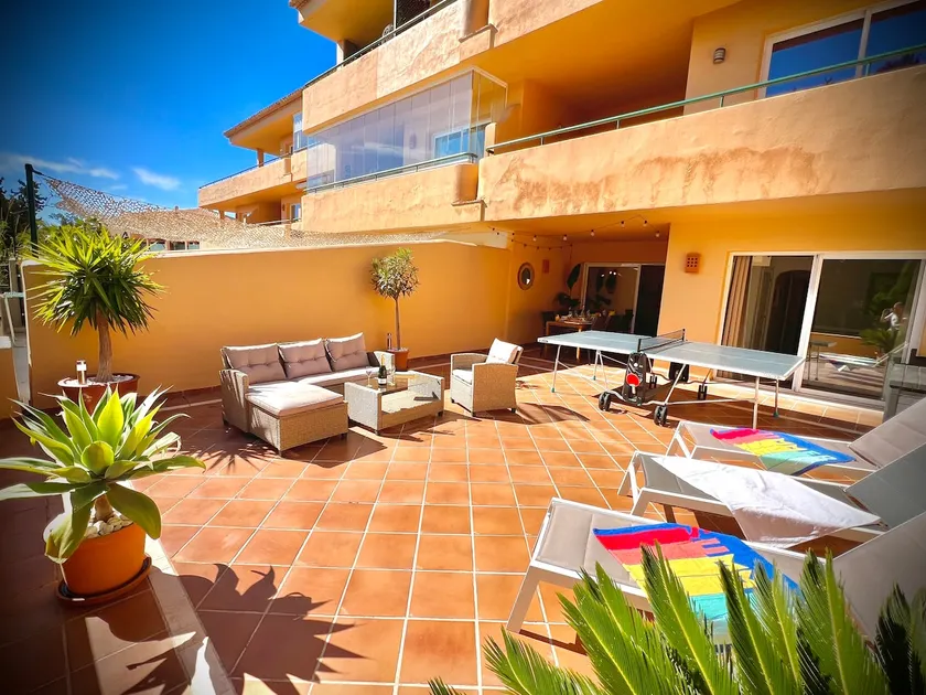 65m² Terrace | 2BR Elviria | Pools | Walk to Beach - Image 1