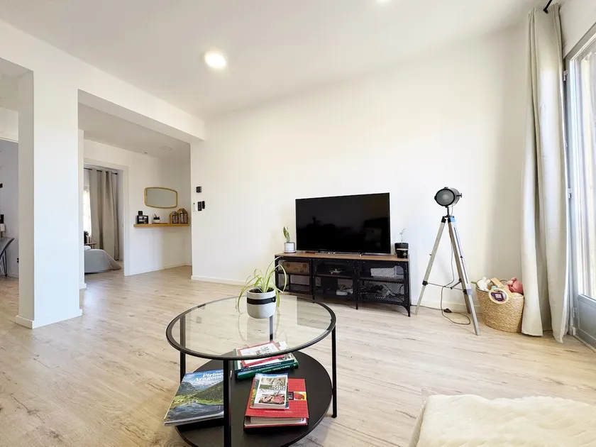 Large apartment in Huesca - Image 1