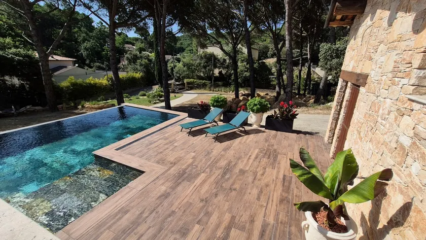 Detached house 26 m2, Pool, Garden and Air conditioning - Image 1