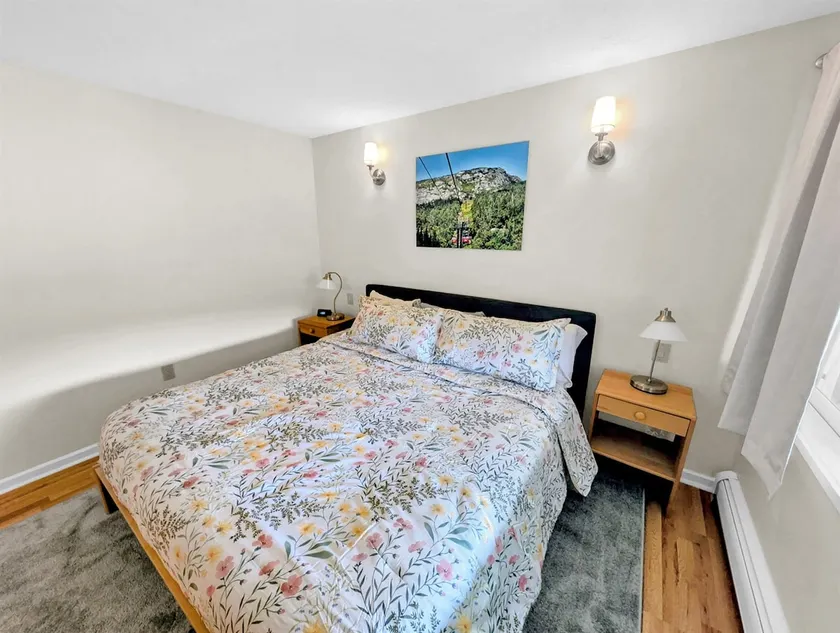 Cozy 2-story Ski Condo w/ gas fireplace, shared hot-tub, heated pool & game room - Image 1