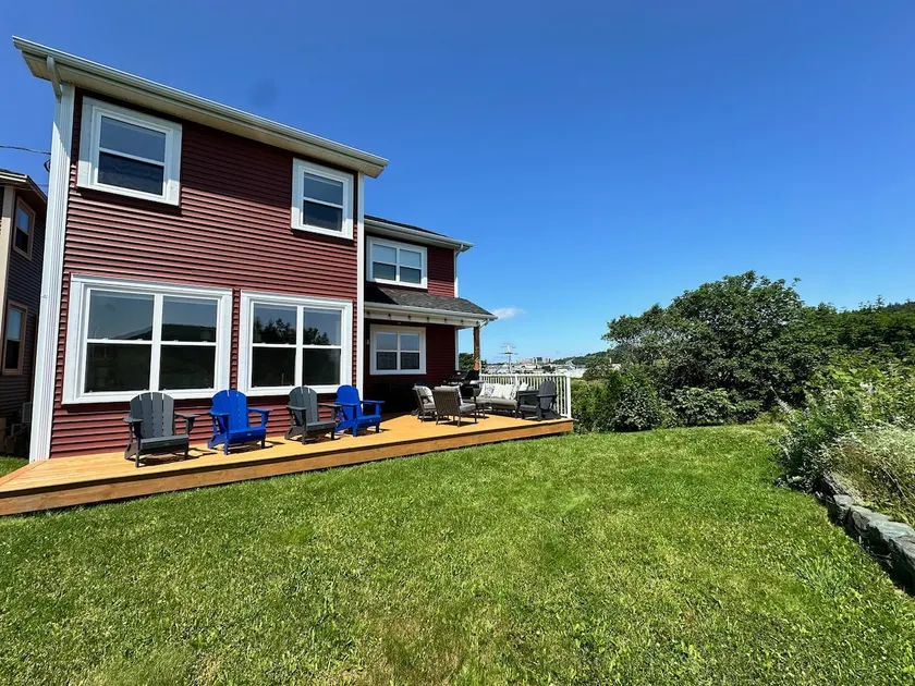Vista at Quidi Vidi Refined & Spacious Retreat - Image 1