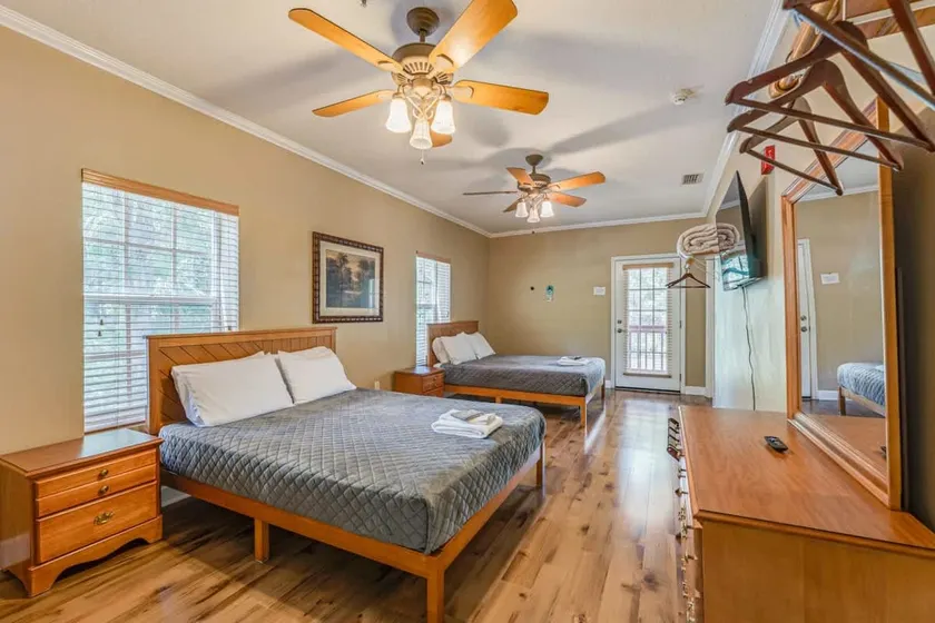 Crystal River Suite - Image 1
