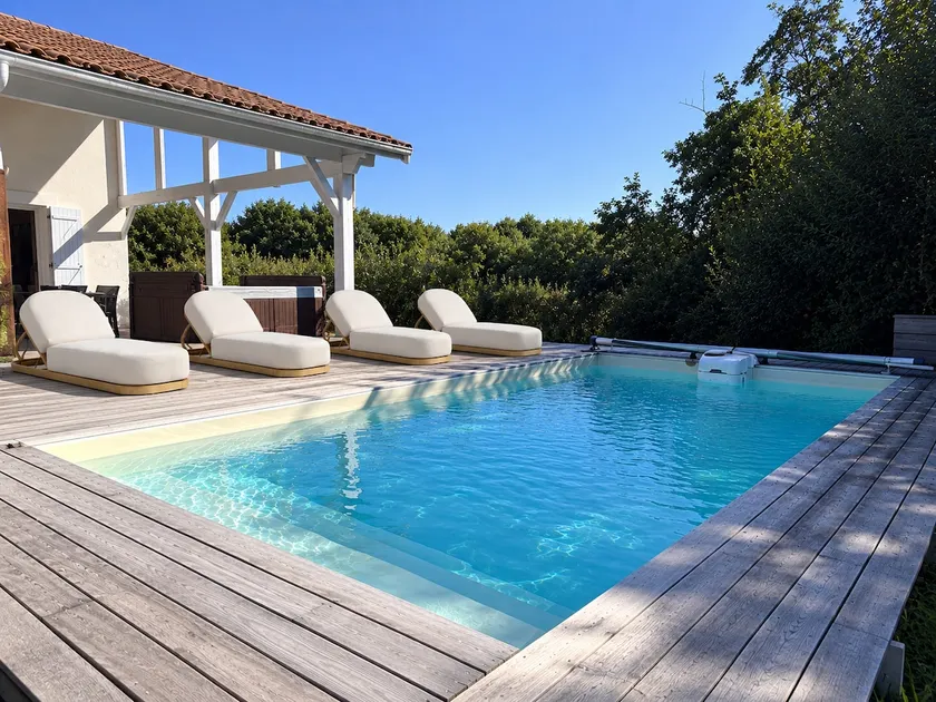 Private Landaise hot pool &spa Beach AC wifi - Image 1