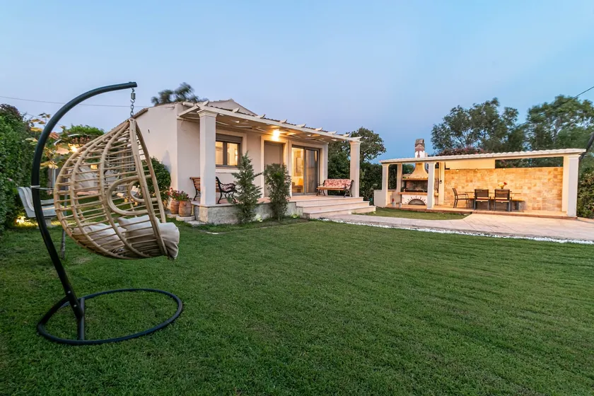 Dovoras luxury villa, Chalikounas - Image 1