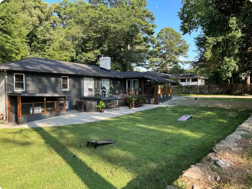 The Village | A Rare Atlanta Stay - Image 1
