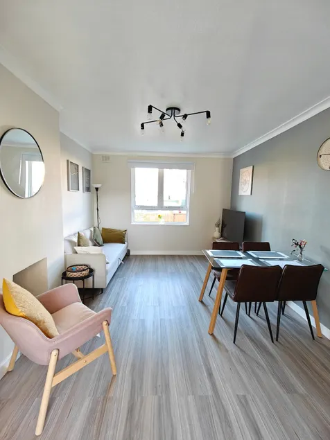 Cosy bright home in Murrayfield - Image 1