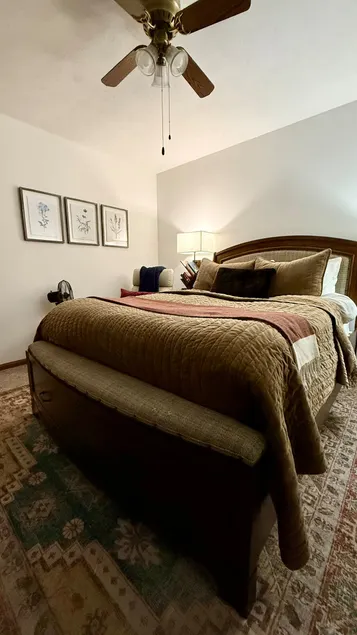 Fully furnished 1-bedroom Apt - Image 1