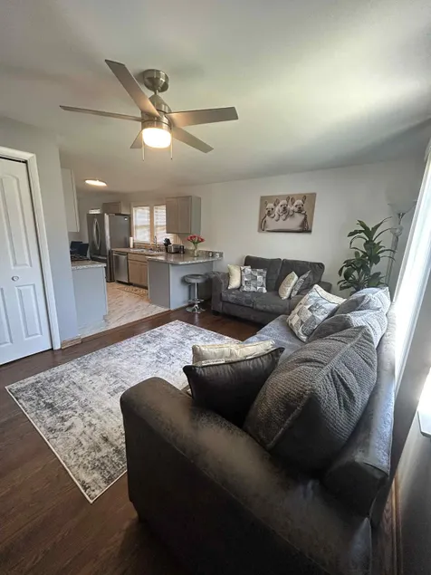 Cozy and beautiful home - Image 1