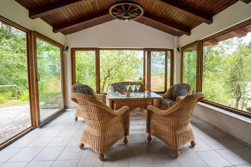 At Peskar's a charming countryside house - Image 1