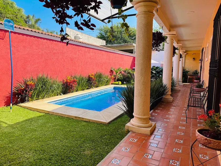 Stay with pool Yecapixtla - Image 1