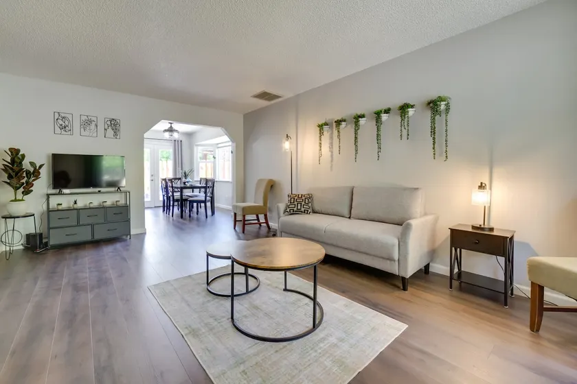 Reno Family Getaway with Fenced Yard & Patio - Image 1