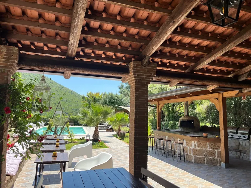 Casa De Crescenzo with pool - Image 1