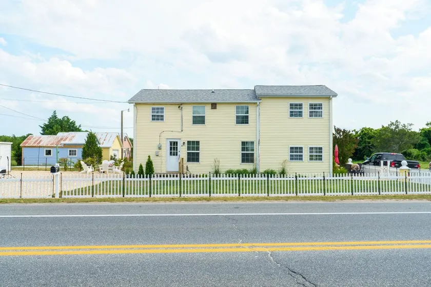 ‘Casa Playa’- Beach House a Block from Lewes Beach - Image 1